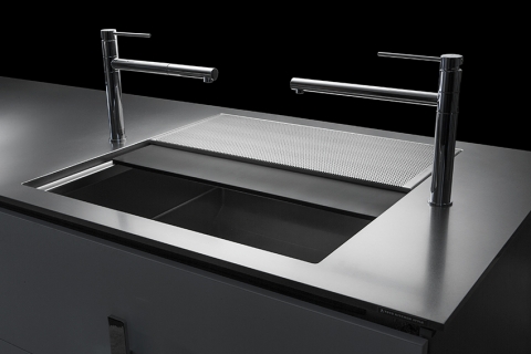 Parallelo Titanium Worktop | Door Panel Medium/Titanium 