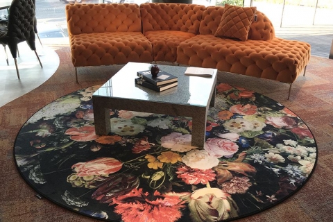 Bộ sưu tập thảm nghệ thuật tại Showroom Nagoya