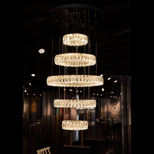 premiumluxuryhomes.com