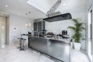 premiumluxuryhomes.com